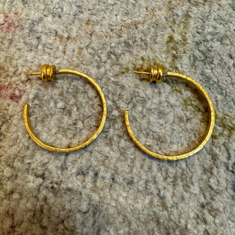 Julie Vos Crescent hoop
